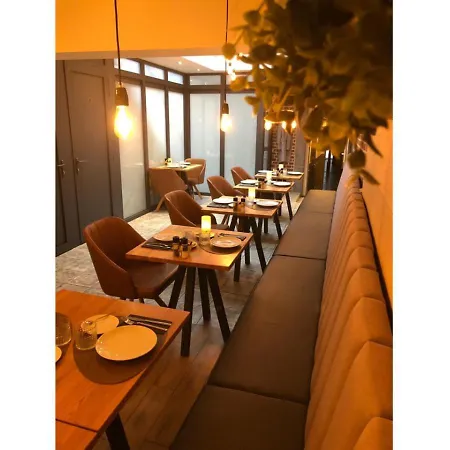 Boutique Caelus Vii Otel
